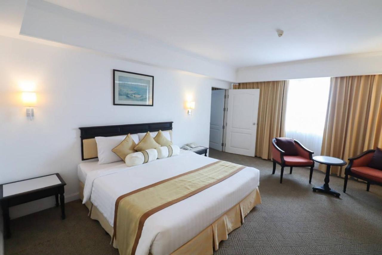 Hua Hin Grand Hotel And Plaza - Sha Extra Plus HHQ Quarto foto