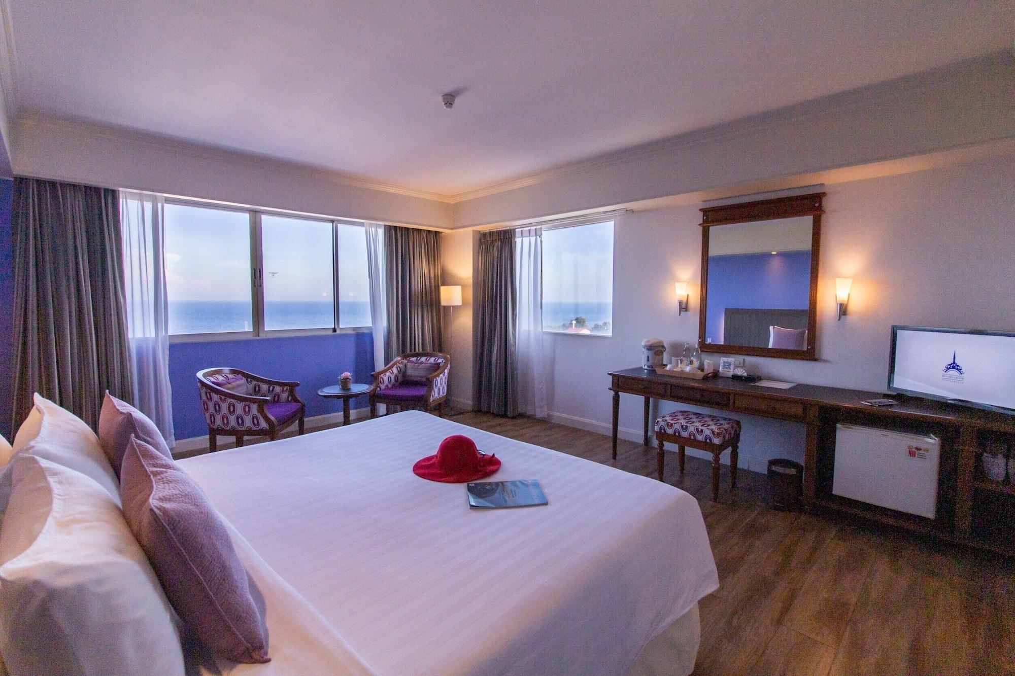 Hua Hin Grand Hotel And Plaza - Sha Extra Plus HHQ Exterior foto