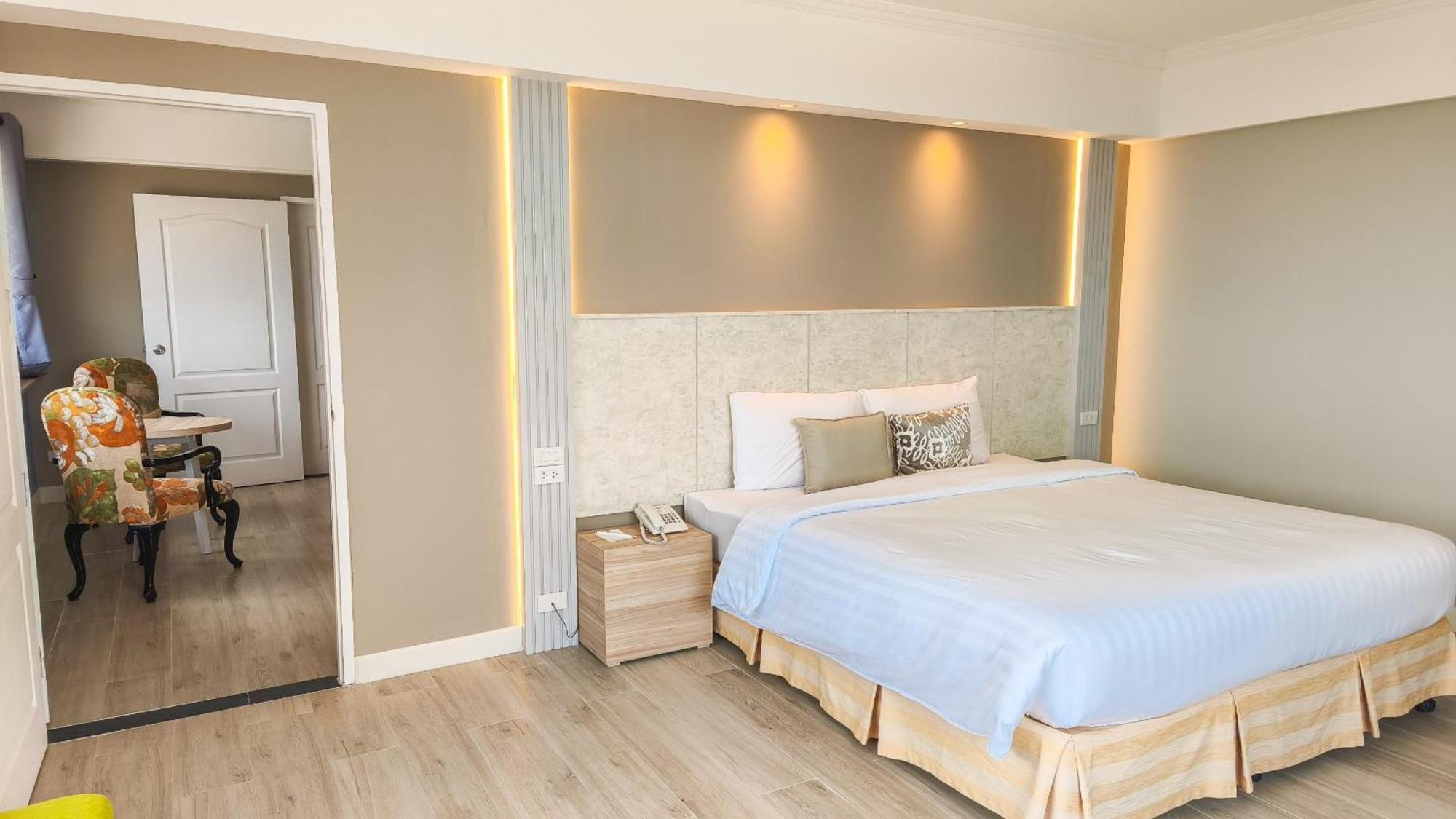 Hua Hin Grand Hotel And Plaza - Sha Extra Plus HHQ Exterior foto